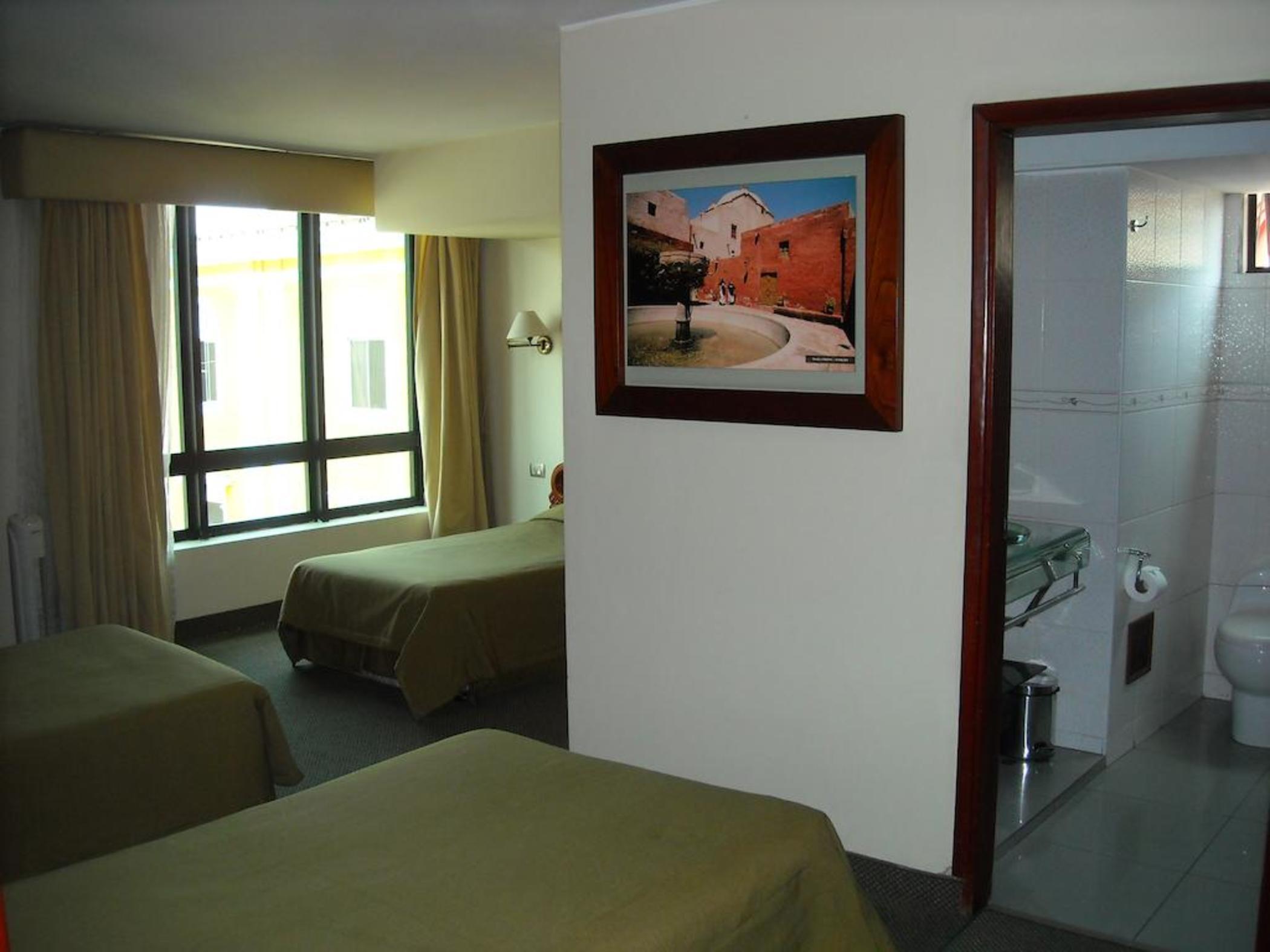Hotel Continental ليما المظهر الخارجي الصورة