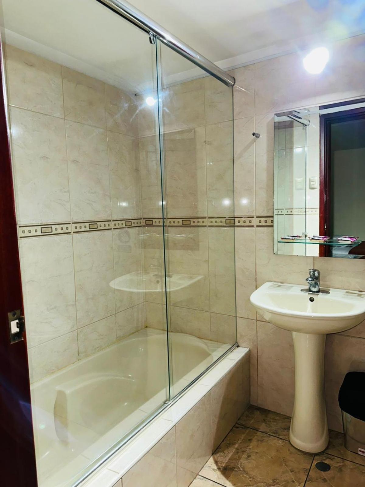Hotel Continental ليما المظهر الخارجي الصورة
