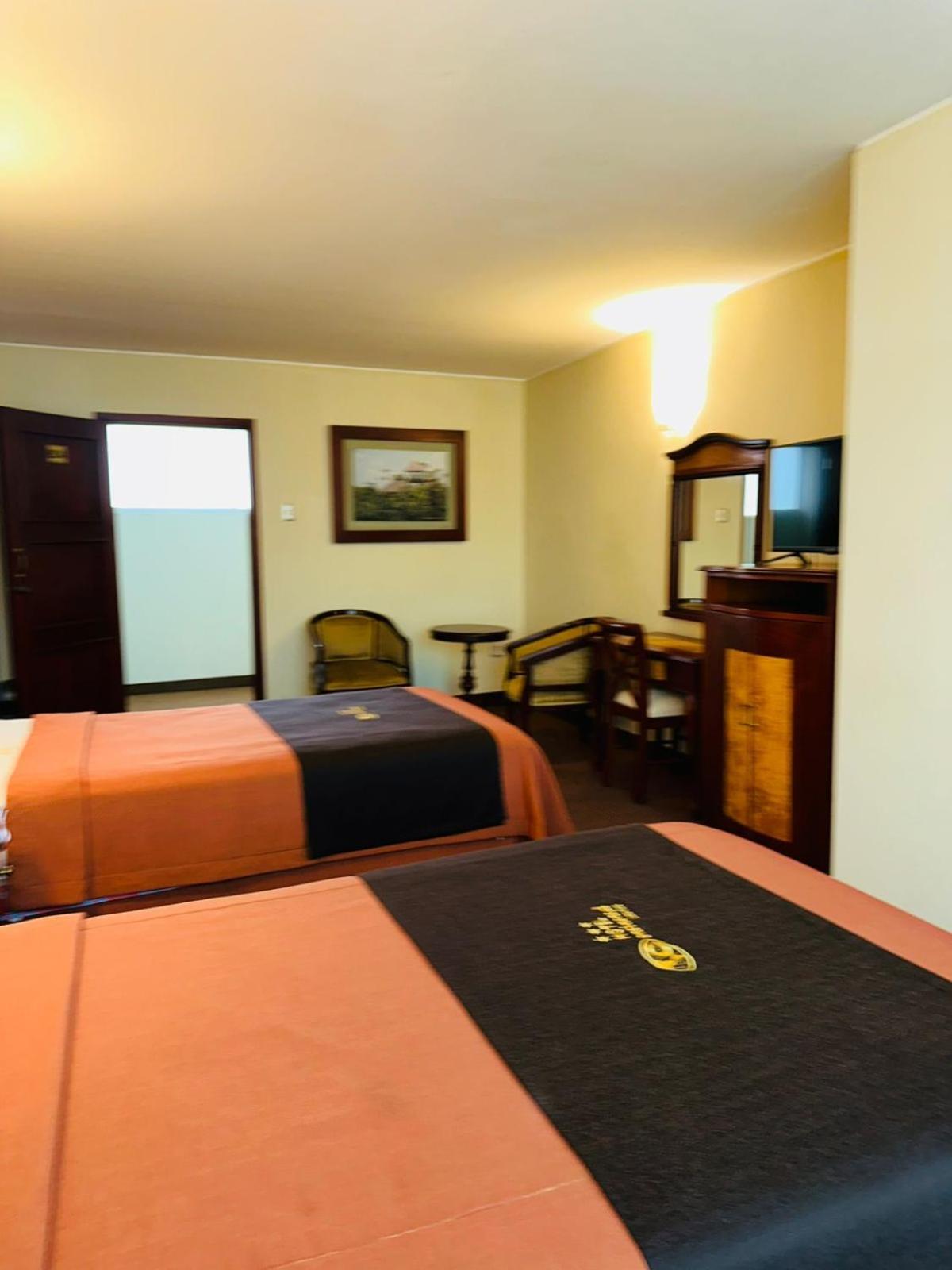 Hotel Continental ليما المظهر الخارجي الصورة