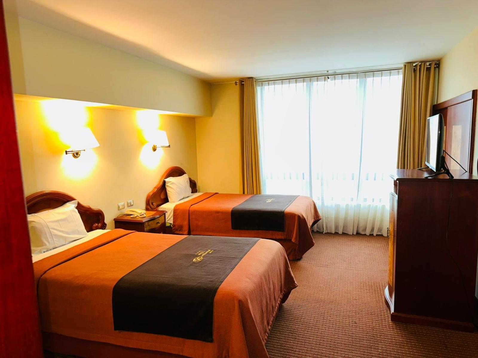 Hotel Continental ليما المظهر الخارجي الصورة