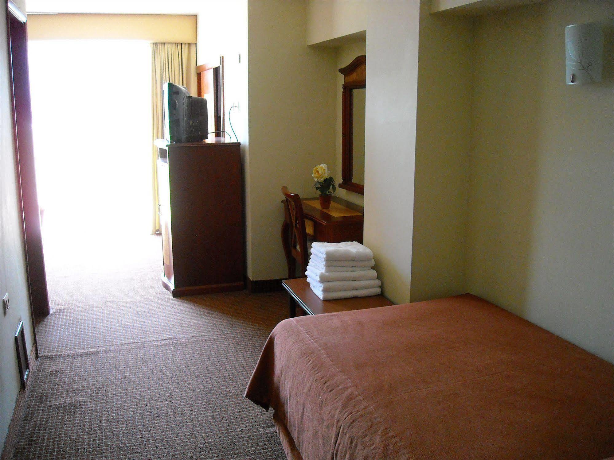 Hotel Continental ليما المظهر الخارجي الصورة